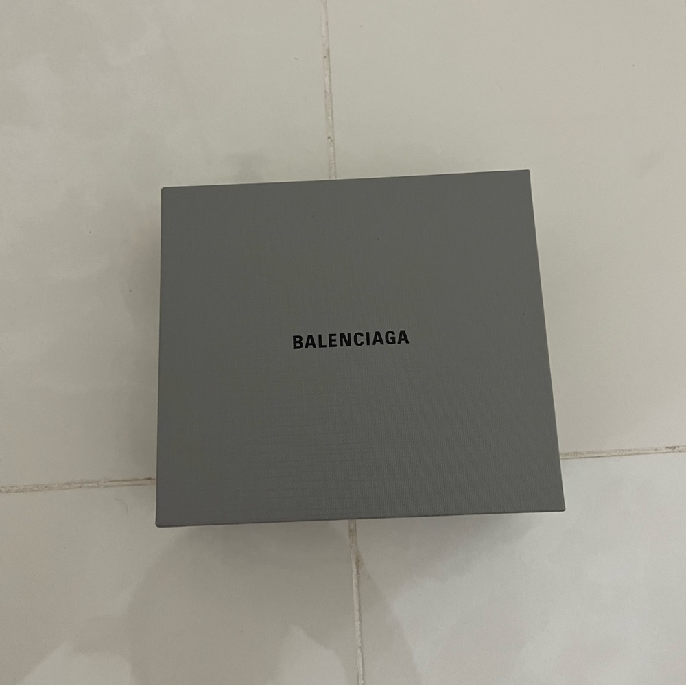 Balenciaga Gossip Card Holder with Strap - Picture 6 of 13